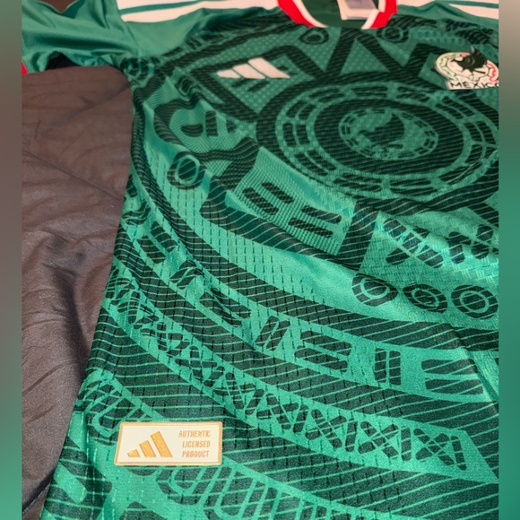 Mexico 2026 World Cup Jersey - Picture 5 of 5